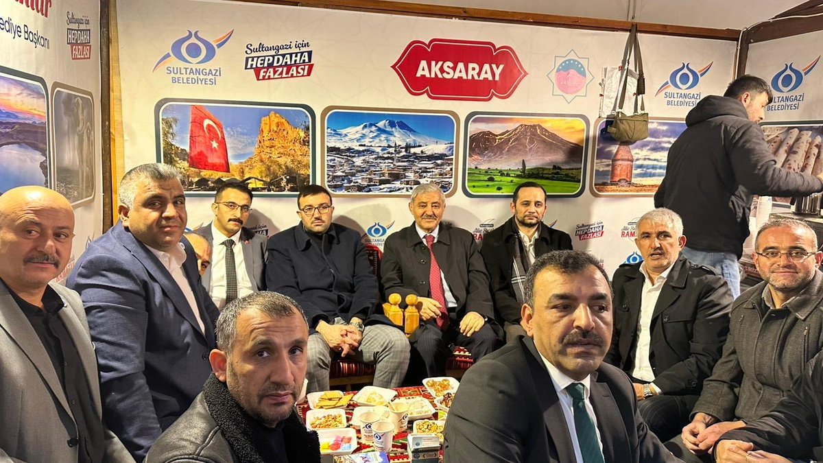 DunemezFatih's tweet photo. Bu akşam, ışıklarıyla gecemizi aydınlatan Sultangazi etkinlik alanı çadırımızda; Hemşerilerimizle paylaşılan her selam ve samimi sohbet içimizi ısıttı. 😊

Rabbim birliğimizi, muhabbetimizi daim eylesin.

📍 Ramazan Etkinlik Çadırı https://t.co/7AL8lVnVNS