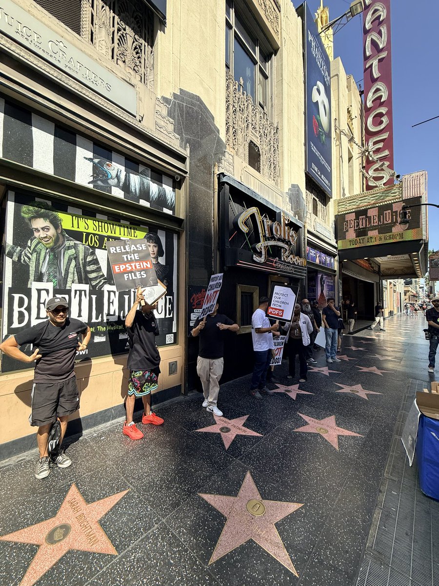 RightNowViews tweet media