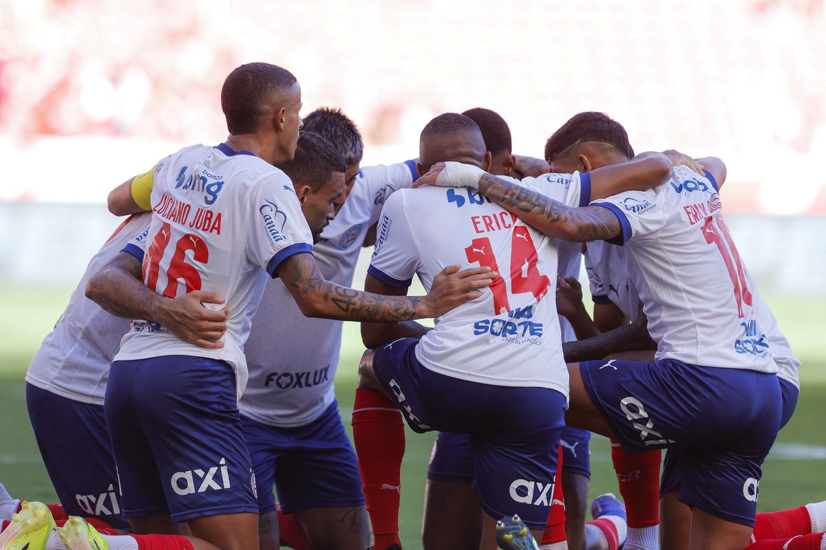 Retrospecto do #Bahia jogando fora de casa no campeonato brasileiro 2025:

> 19 jogos
> 3 triunfos
> 6 empates
> 10 derrotas

Retrospecto do #Bahia jogando fora de casa no campeonato brasileiro 2026:

> 3 jogos
> 3 triunfos