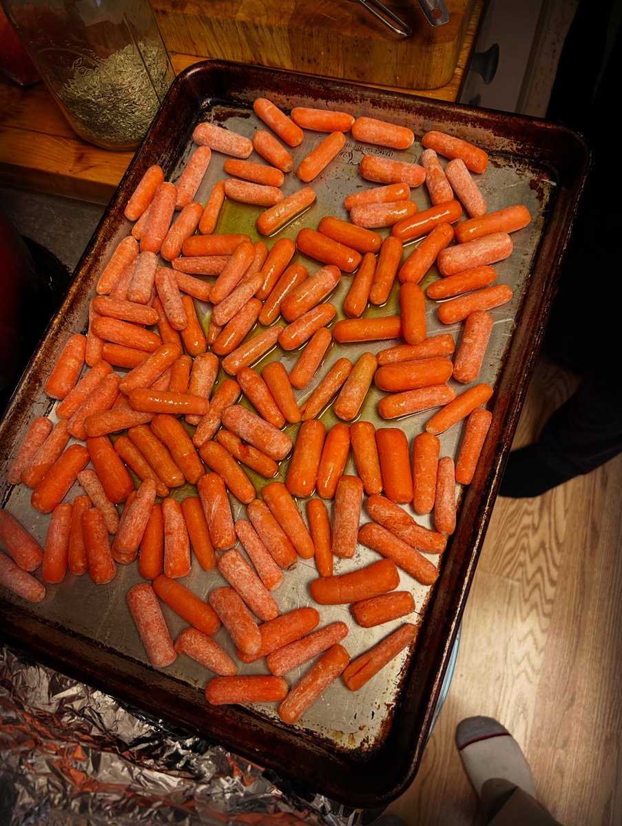 Clay McLeod Chapman tweet media