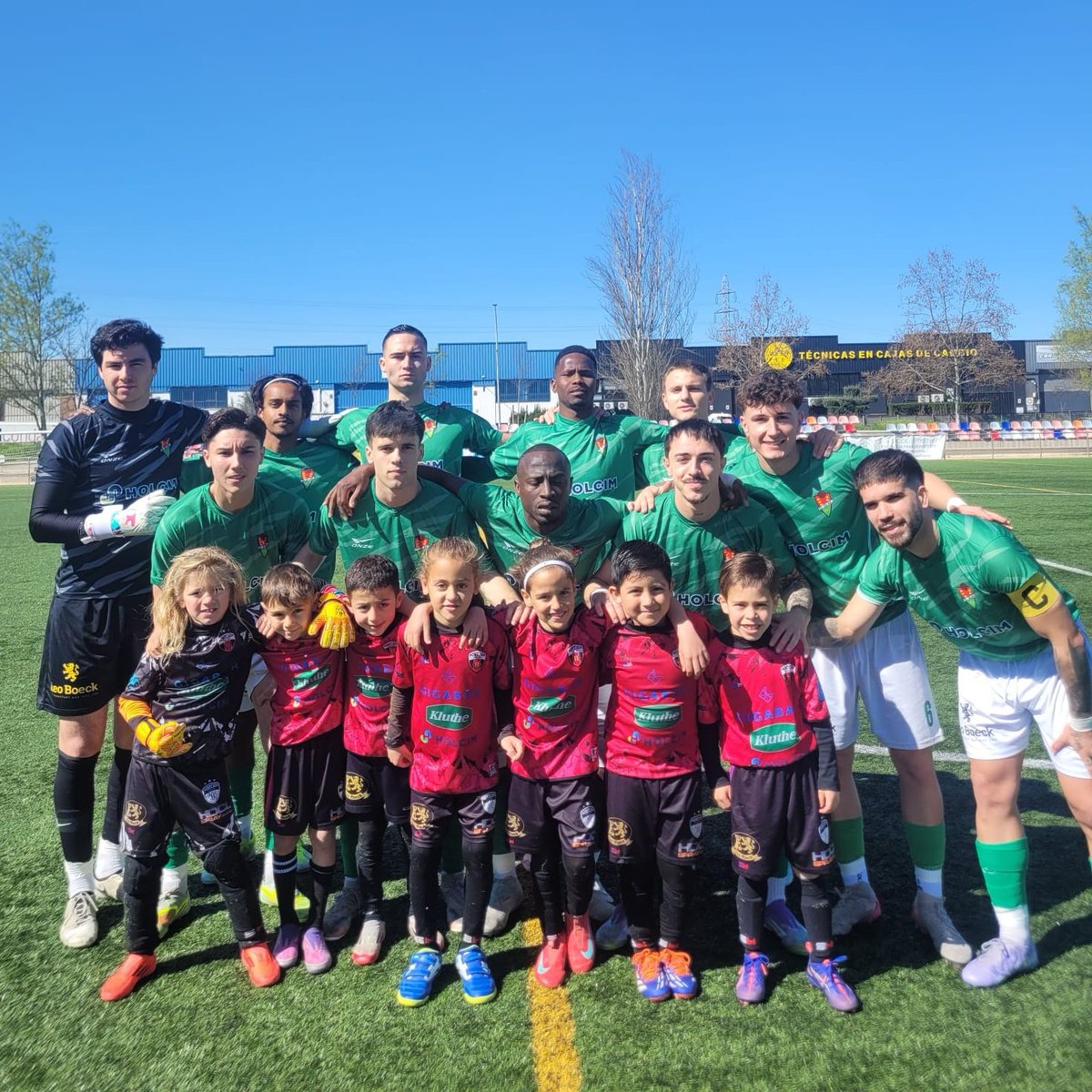 CD MONTCADA 💚 tweet media