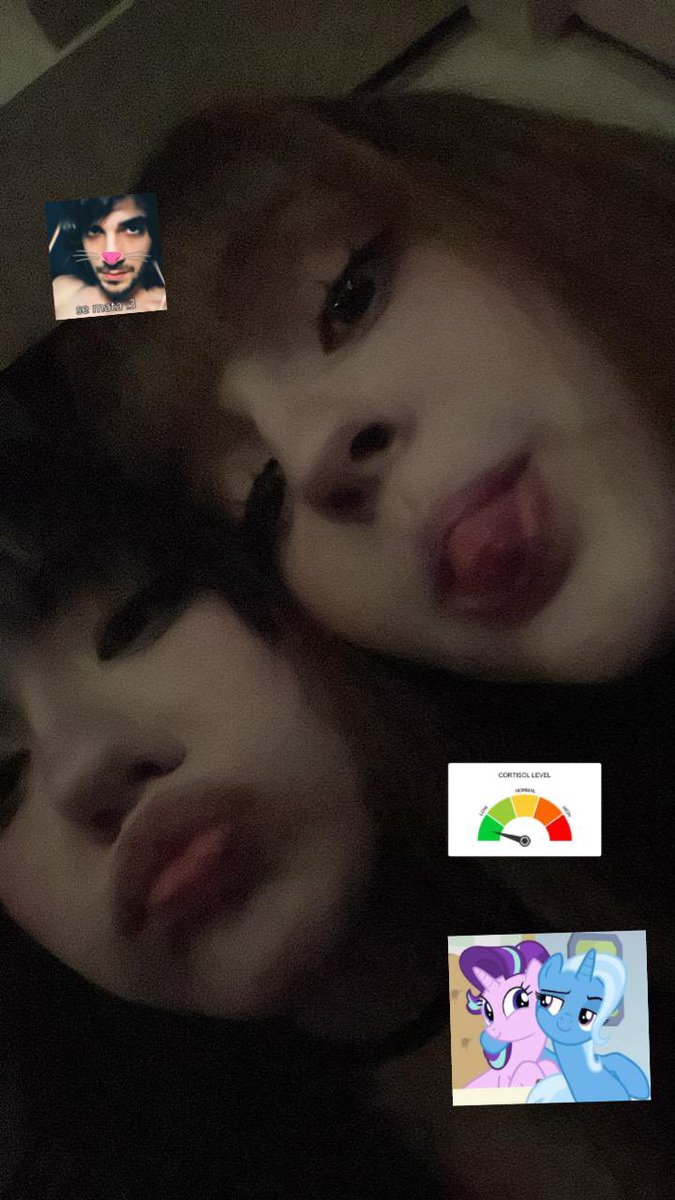manuratosefofos's tweet photo. final de semana low cortisol graças a minha miga bff vavszoca always 🌈🌈🌈🌈🧩🧩🧩🐹🐹🦄🦄🦄🦄 https://t.co/yoSNKVGfhZ