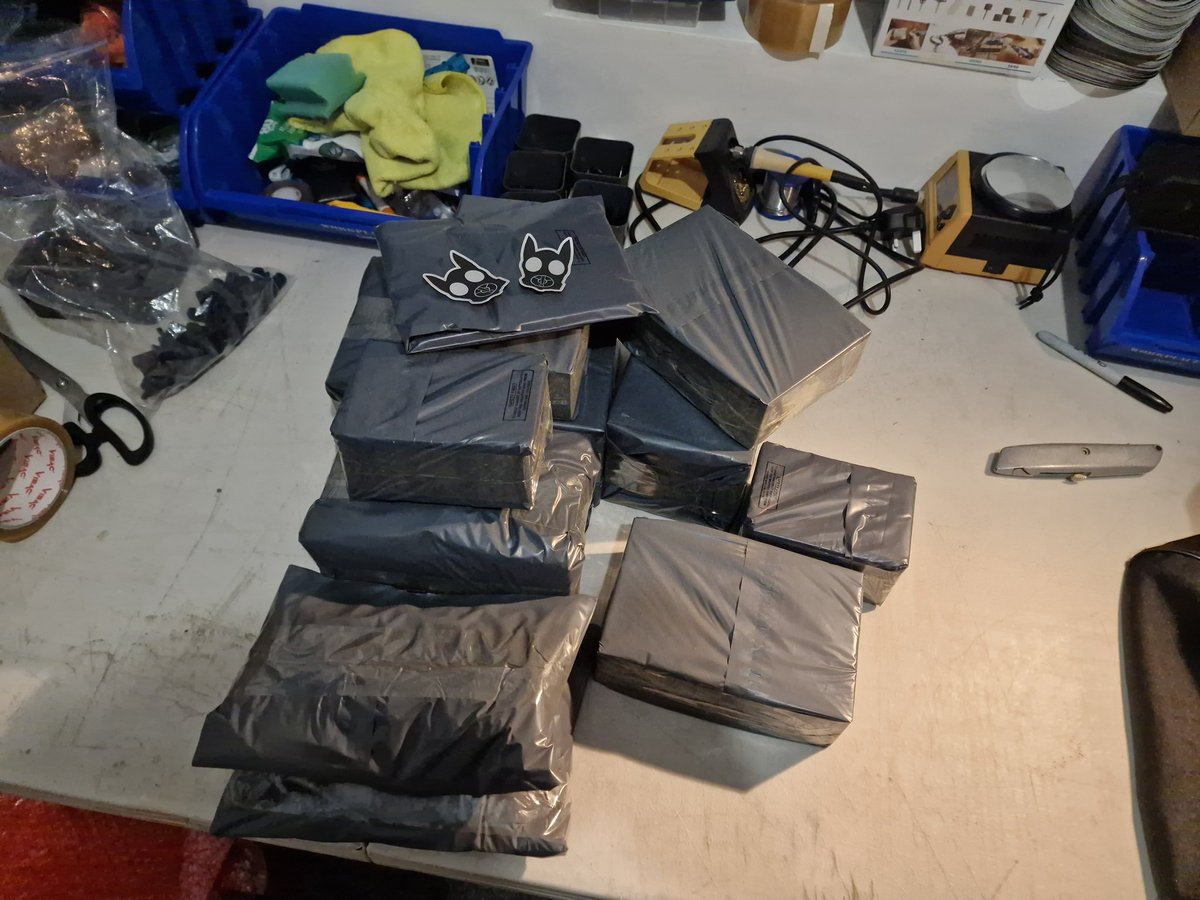 Stricken Designs tweet media