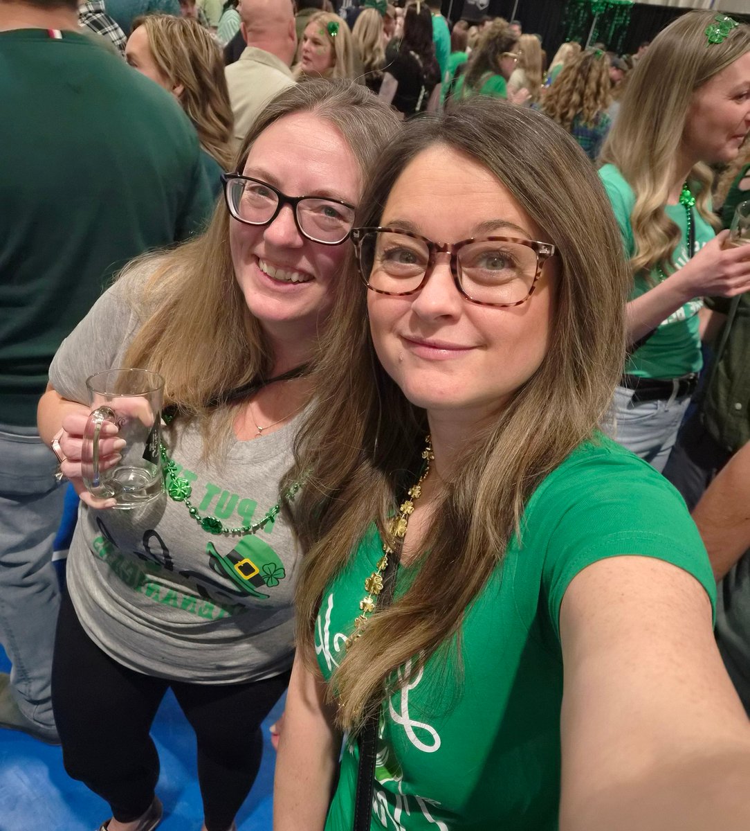 leigh_antle's tweet photo. St. Patrick's Day fun, plus celebrating 102 years of my Pop!!

#QuiteAWeekend
#FamilyFriendsFun https://t.co/7bM58plSkc