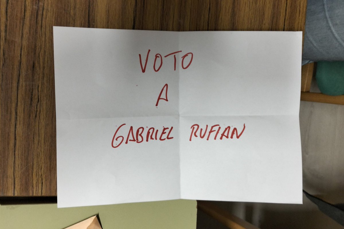 Hay votos nulos y votos nulos.