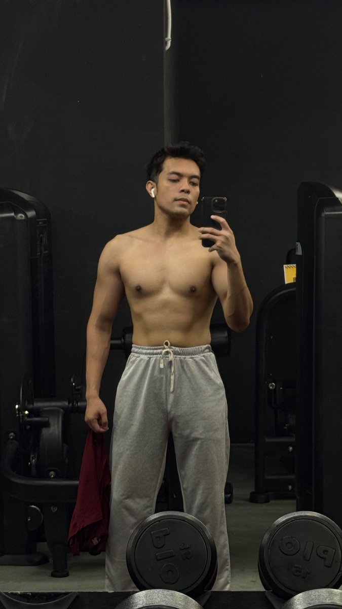 Kenit Lapor tweet media