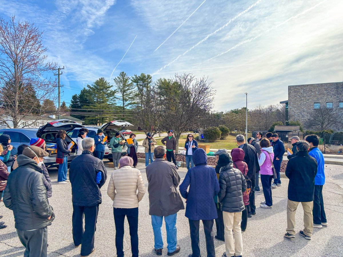 Sarah Elfreth tweet media