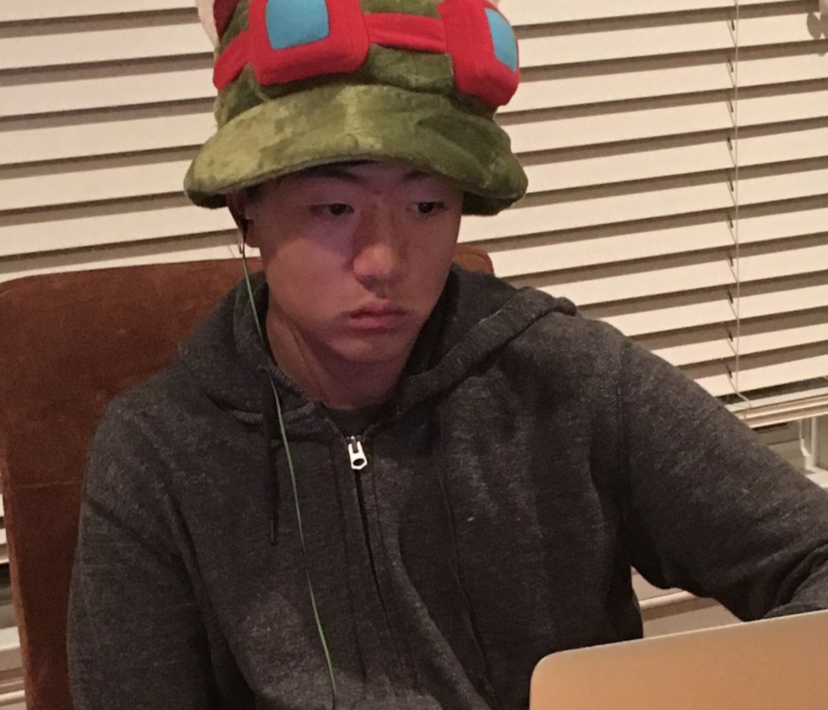 Andrew "Grapes" Hau 🍇 tweet media