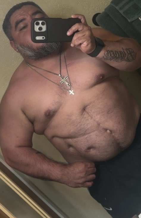 Rube510_'s tweet image. Built. Disciplined. Consistent. Structured. NEVER “motivated” Life just gave me another chance to be a better version of myself after  it got “Real”😮‍💨💪🏽💚 #StillHere