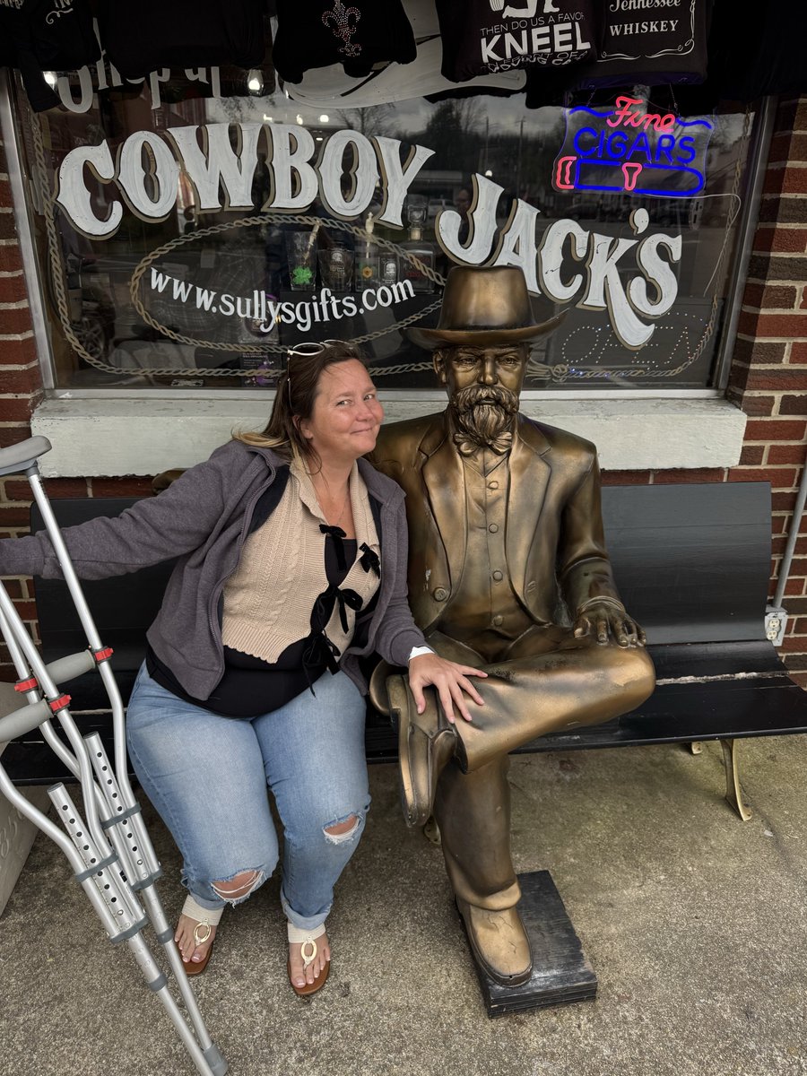 xPhoenix tweet media