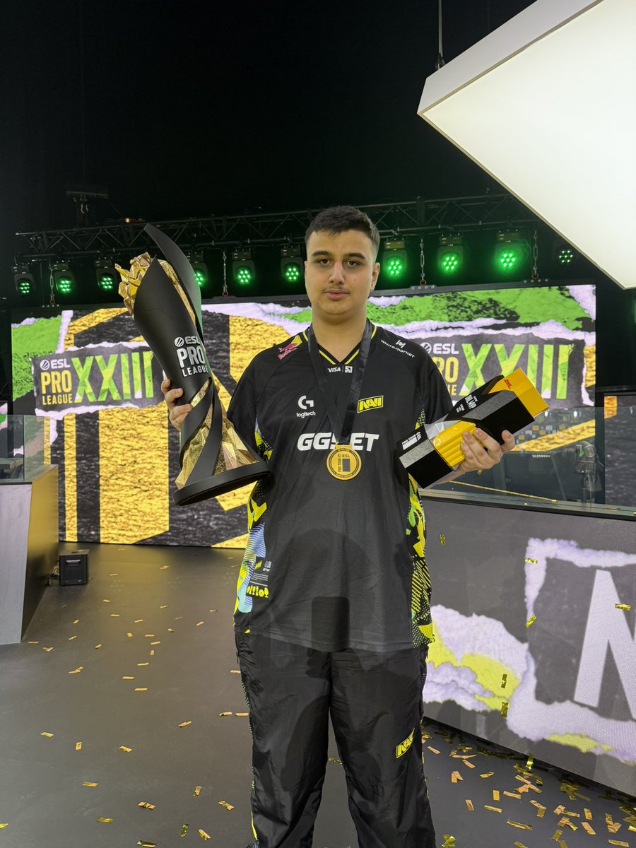 NAVI Makazze tweet media