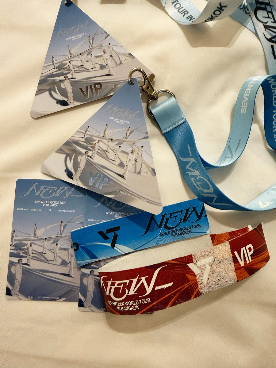 𝐏𝐡𝐚𝐧𝐭𝐨𝐦 𝟒𝟎𝟔 tweet media