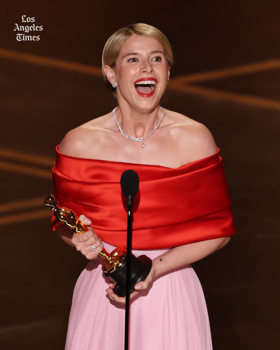 Los Angeles Times tweet media