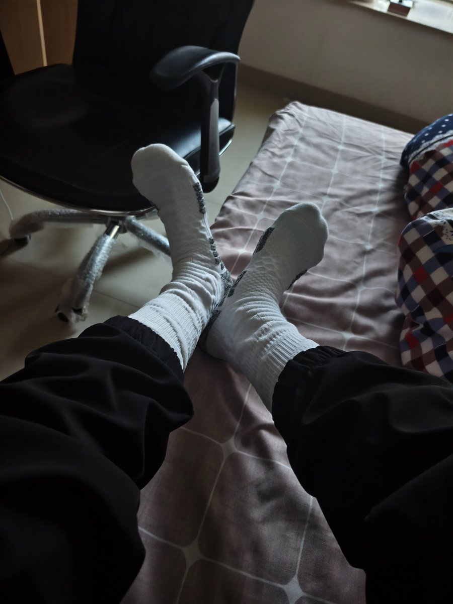 爱吃甜食的权 tweet media