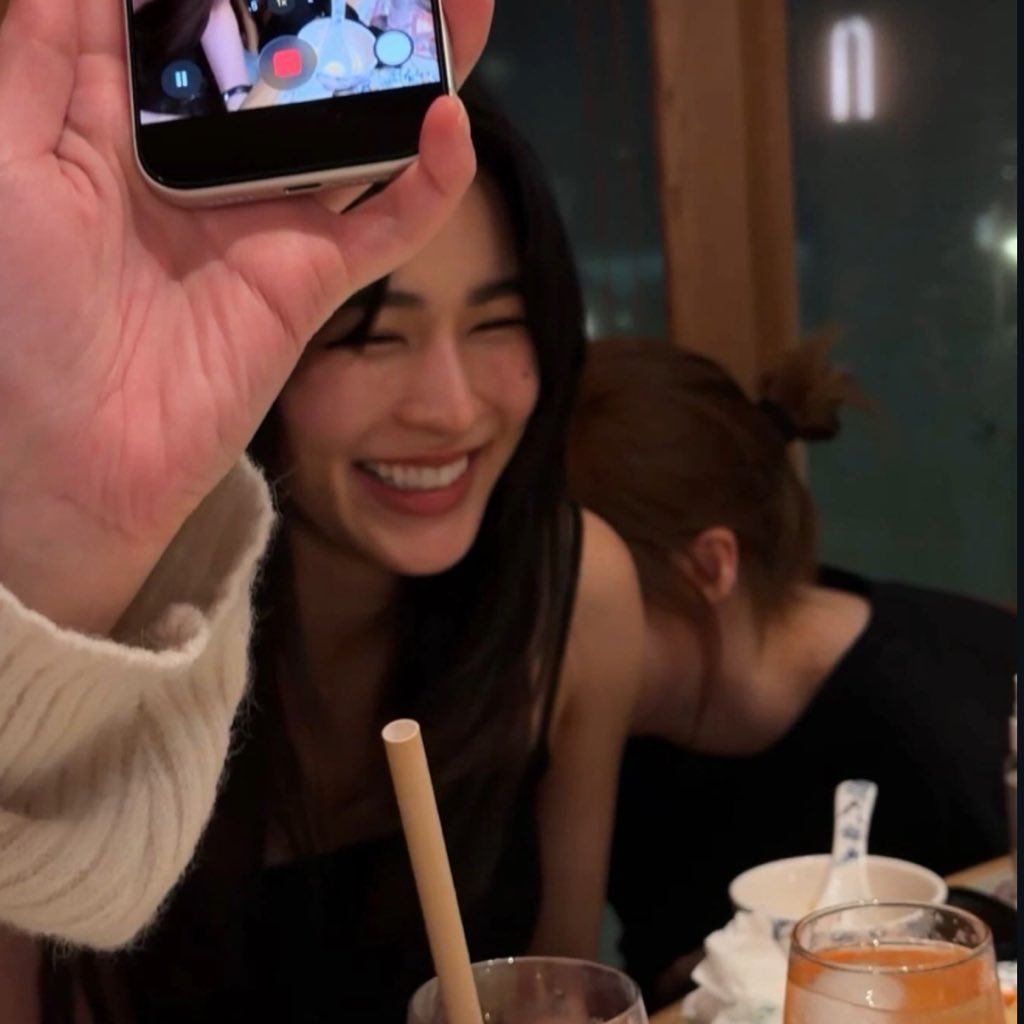 คุ้น ๆ เหมือนเคยเห็นอยู่คู่นึง