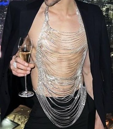 lily (idk) tweet media