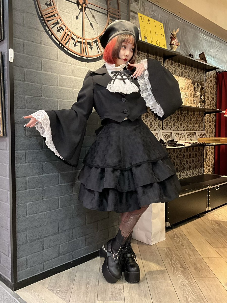 🔮オープンいたしました🔮 【営業時間11:00〜20:00】 春先にぴったりな