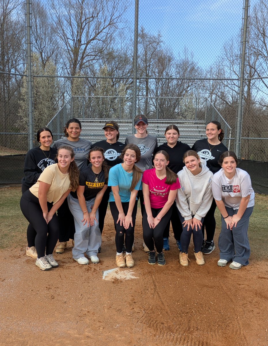 Ledford Softball tweet media