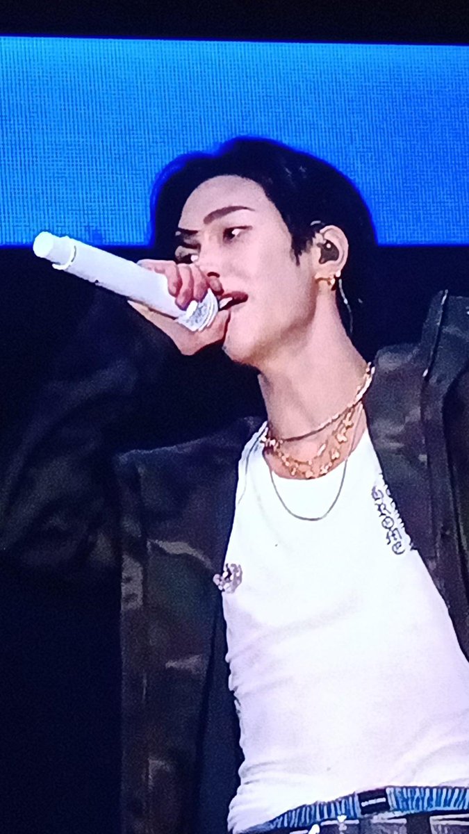 𝘝𝘢𝘭𝘶 ⋆ ࣪.ᵃᵘˢ tweet media