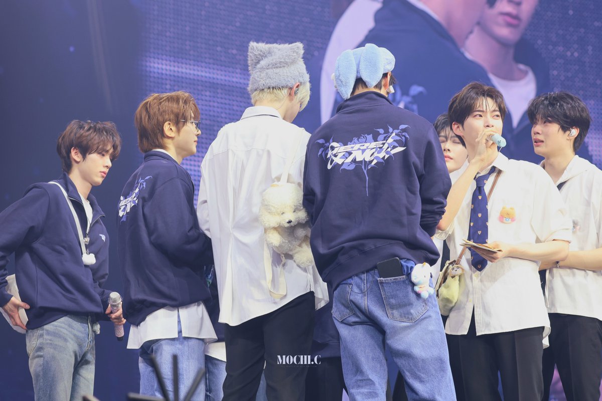 260315 ZEROBASEONE WORLD TOUR [HERE&amp;NOW] ENCORE IN SEOUL 

영원히 사랑해....ㅠㅠㅠㅠ

#성한빈 #SUNGHANBIN #ソンハンビン
#김지웅 #KIMJIWOONG #キムジウン 
#장하오 #ZHANGHAO #ジャンハオ
#석매튜 #SEOKMATTHEW #ソクマシュー
#김태래 #KIMTAERAE #キムテレ 
#리키 #RICKY #リッキー 
#김규빈