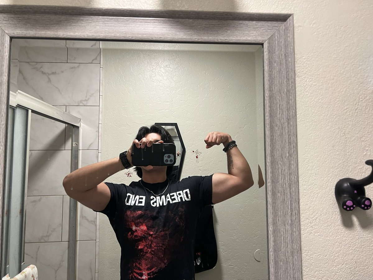 Dio Handing Da L tweet media