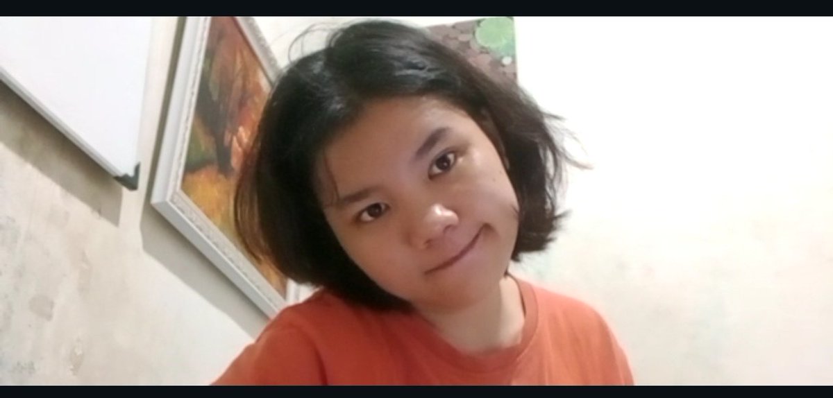 chayanitp4t's tweet photo. "aku lagi imut, cepet ss aku"
"udah dari tadi"
"iuh... " https://t.co/liOI4m8wzK