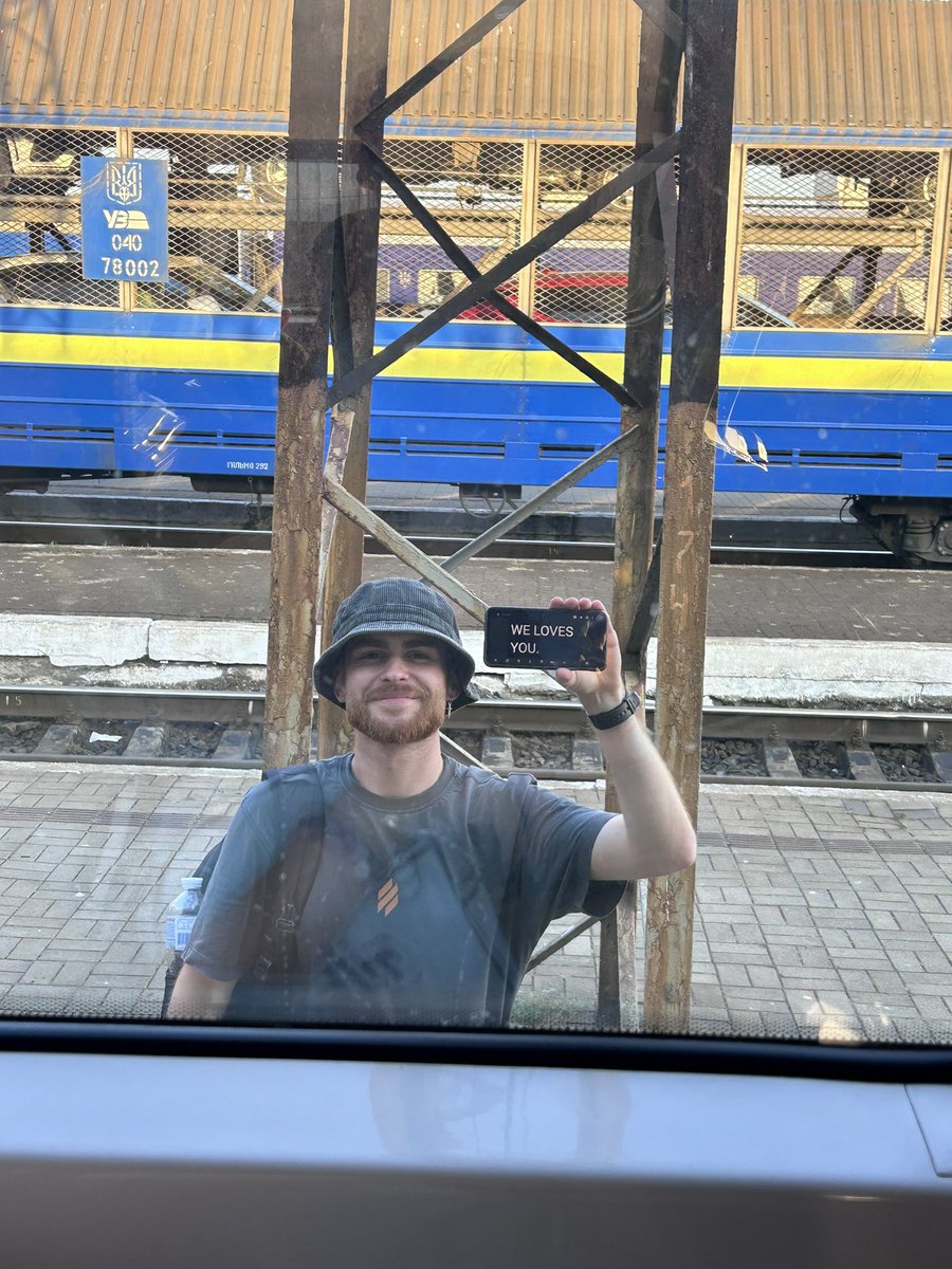 Mrs. Lovey Howell американка 🛡️🦋✚ 🇺🇦 tweet media