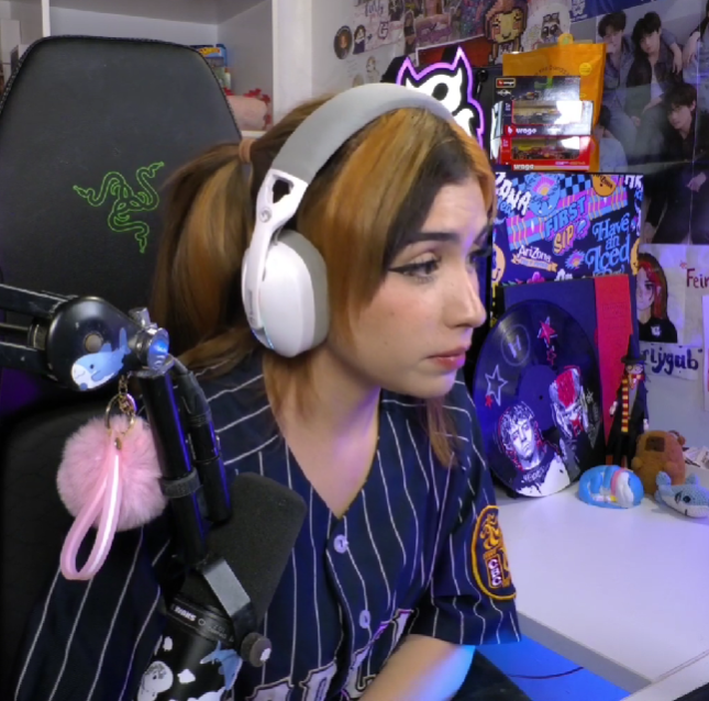 gracias por el stream gabsita, las coreanas tetonas alegraron mi día
Recupérate prontooo, tkm🫶