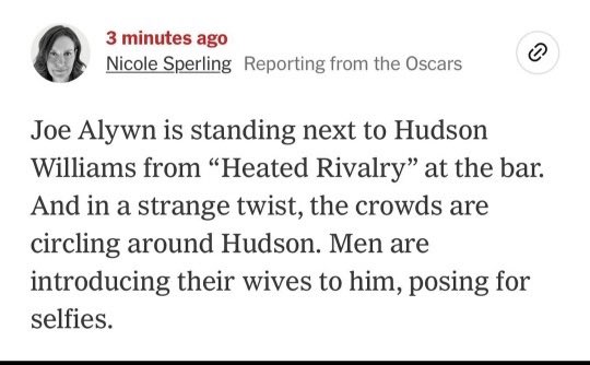 ghetto__owl's tweet image. Hudson going through the “we saw you from across the bar and we really dig your vibe” throuple agenda