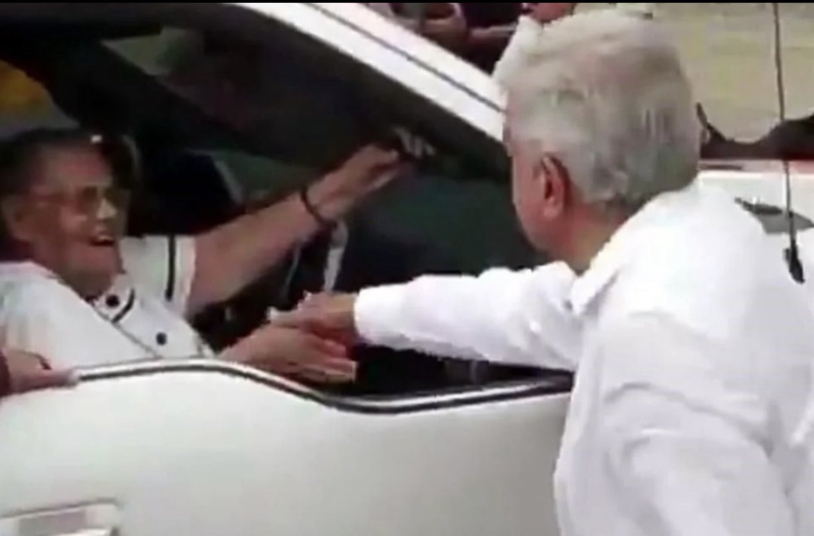 RogelioM230994's tweet photo. @USAmbMex @SecRubio The drug trafficker @lopezobrador_ and all his accomplices continue to steal from Mexicans to give that money to dictators. Please help us get rid of this cursed regime that is destroying Mexico. https://t.co/NGR2Iz8BrC