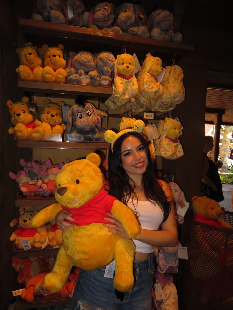 yailinedlc's tweet photo. luv it here 🍯💝 https://t.co/m8VZMGWFfm