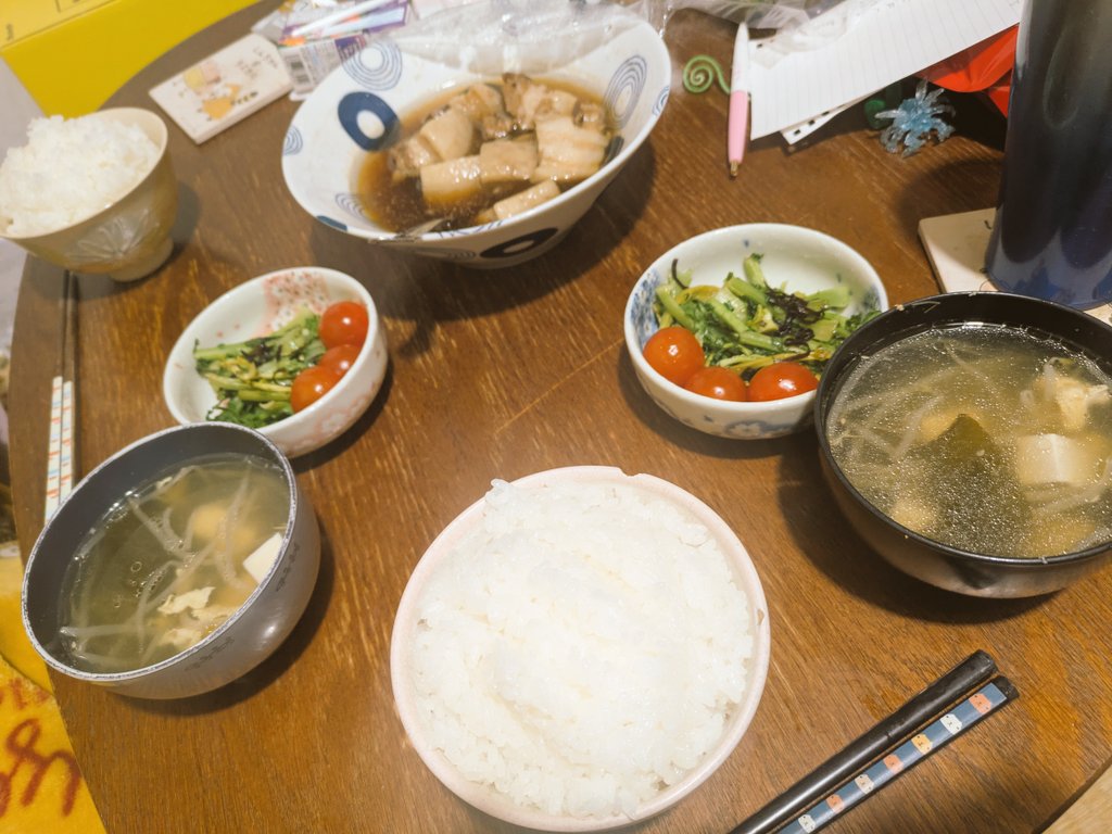 wB(わらび) tweet media