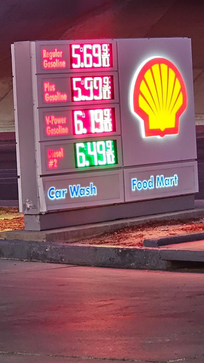 Treymond Green be wildin' 🖕🏽😤 tweet media