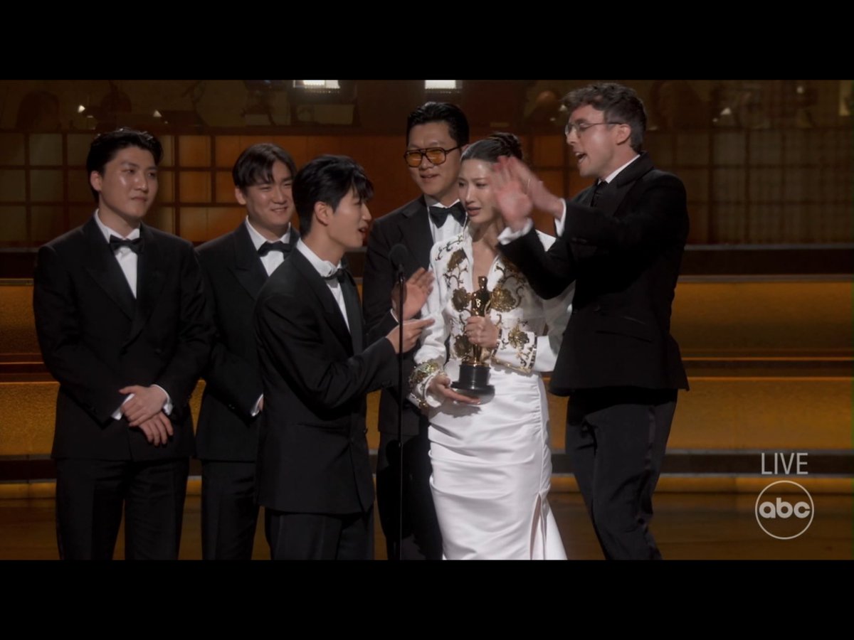 Carl Dungca tweet media