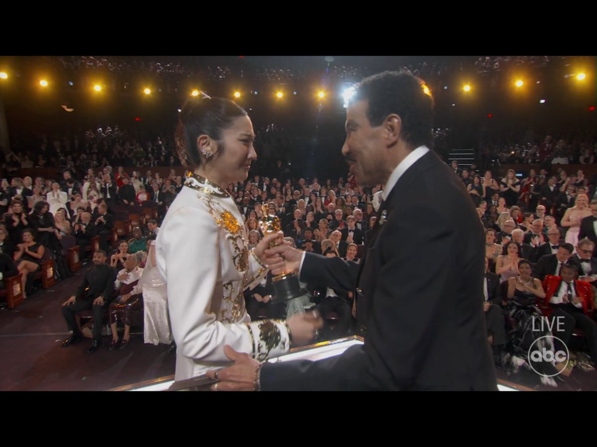 Carl Dungca tweet media