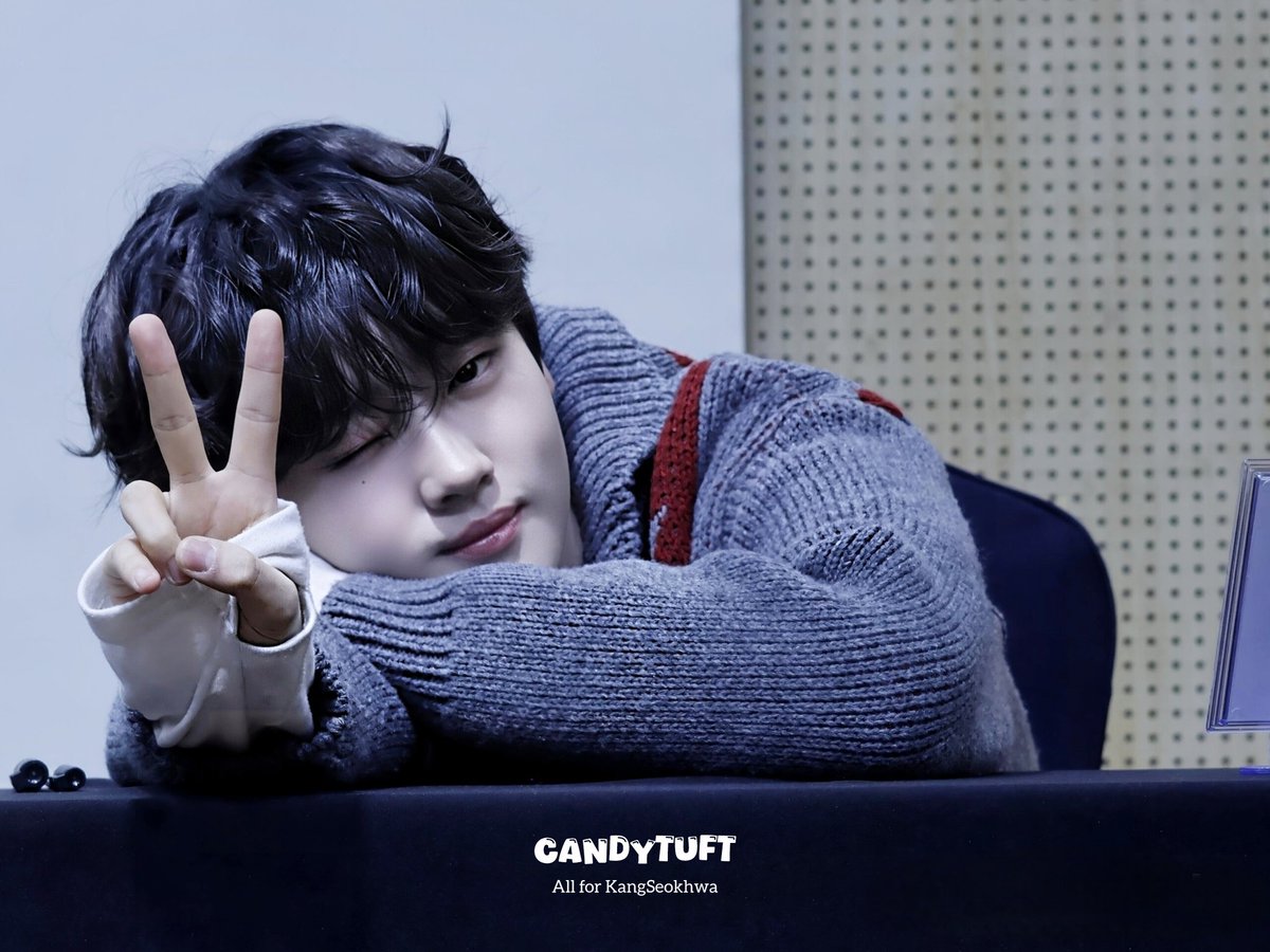 Candytufts_SH's tweet photo. 251207 ❤️ HQ

#강석화 #KANGSEOKHWA
#위아이 #WEi 
#캔디보다달콤한_석화 https://t.co/Vs0nhlcdVd