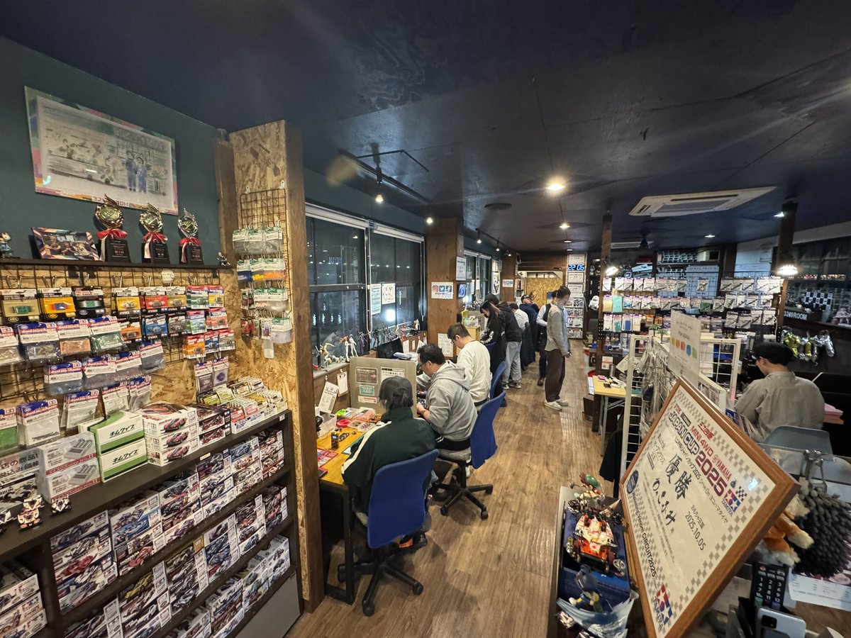 3249ROOM 大阪市 ミニ四駆ステーション tweet media