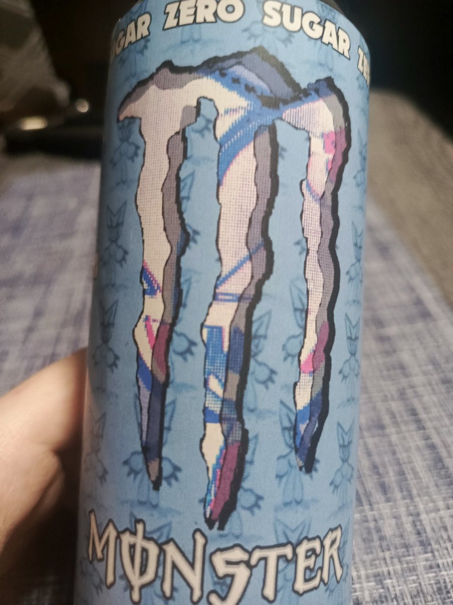 BNKMch's tweet photo. #Femtanyl x Monster Energy collaboration 

(this product does not exist, it is my fake and handmade) https://t.co/vyMdrkElAy
