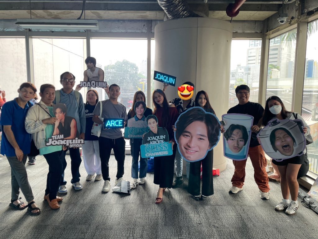 JoaquinTeamOFC's tweet photo. We unite as one for Wakiiii!! 

JOAQUIN ON KAPAMILYA CHAT
JOAQUIN ON KAPAMILYA CHAT
#JoaquinArce https://t.co/gt4JasuExy