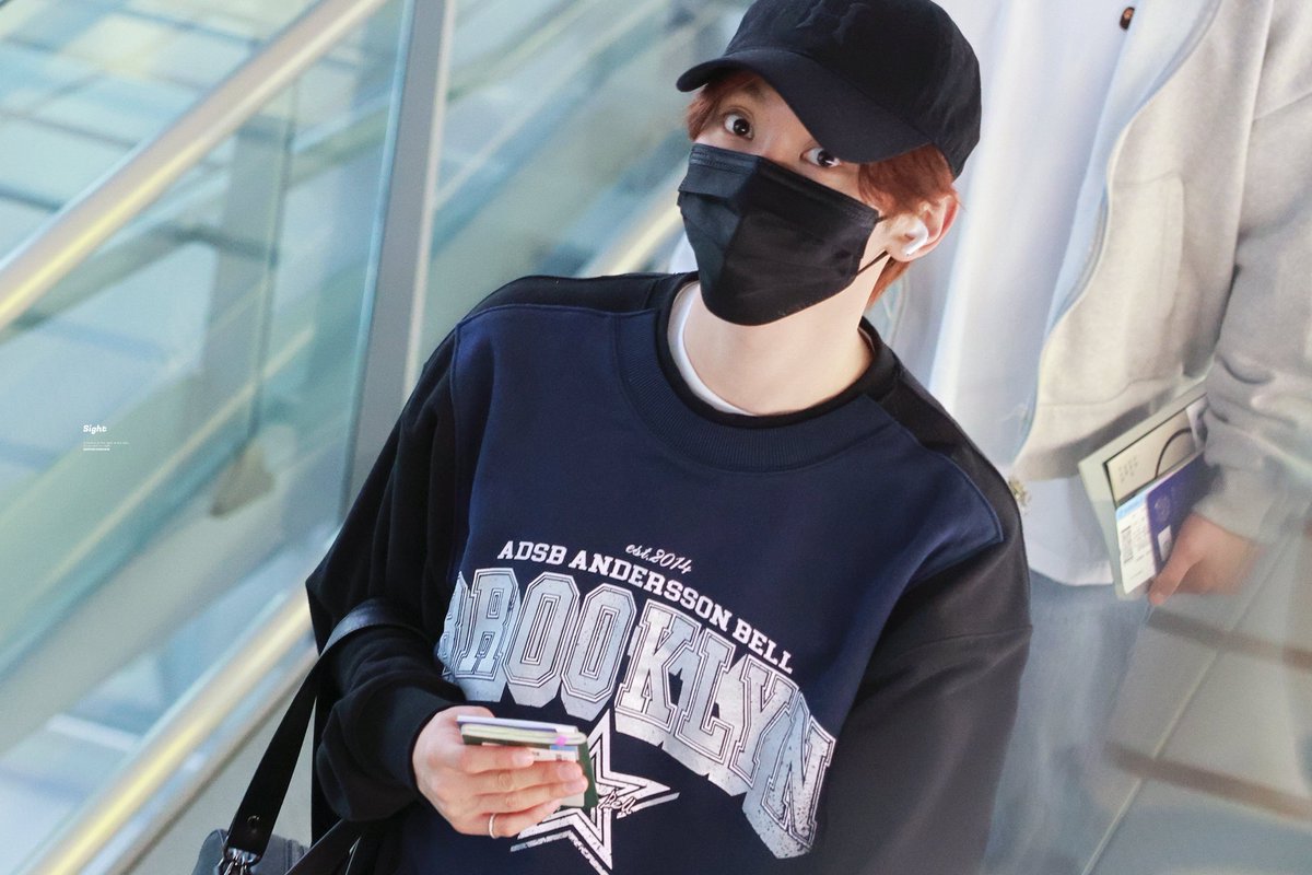 𝑠𝑖𝑔ℎ𝑡 tweet media