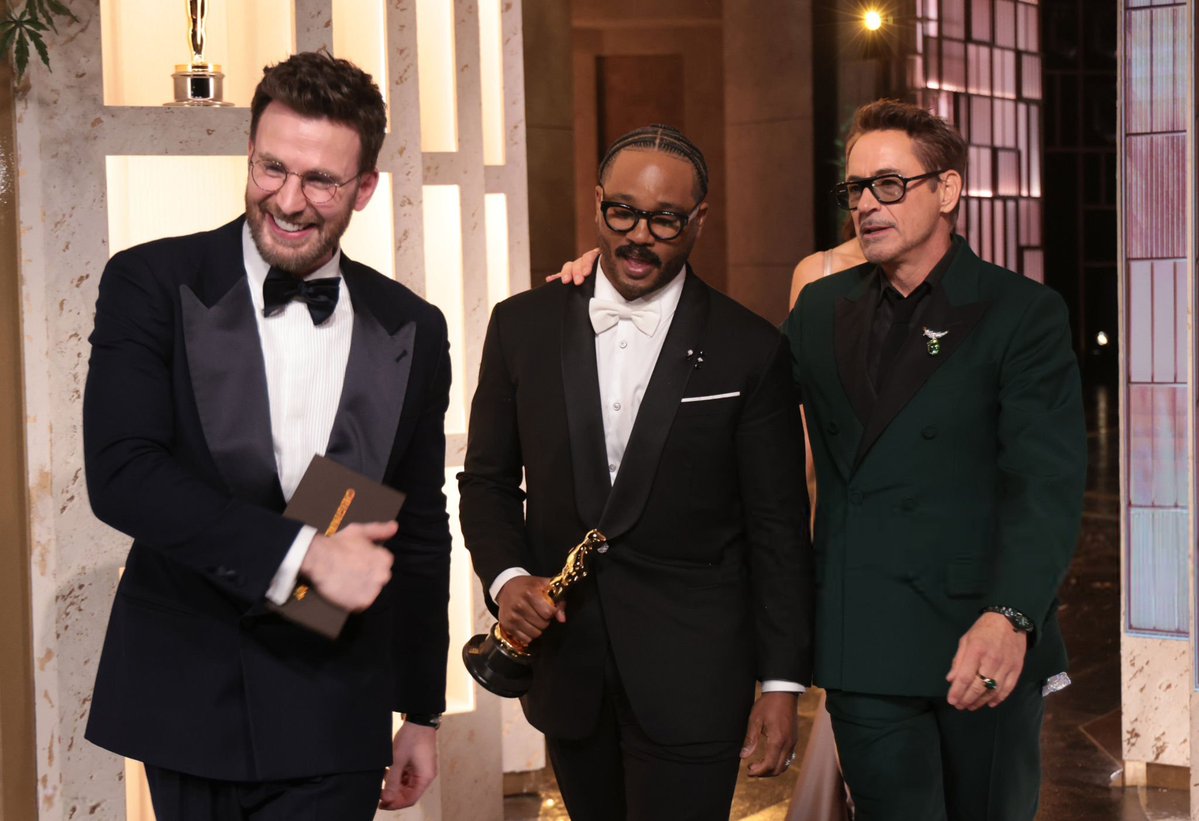 Chris Evans Content tweet media