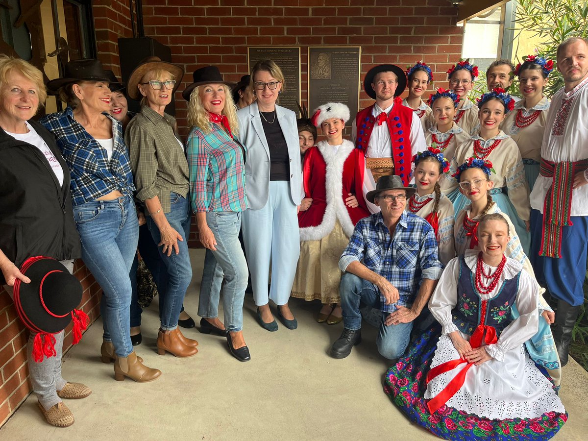 Poland in Australia tweet media