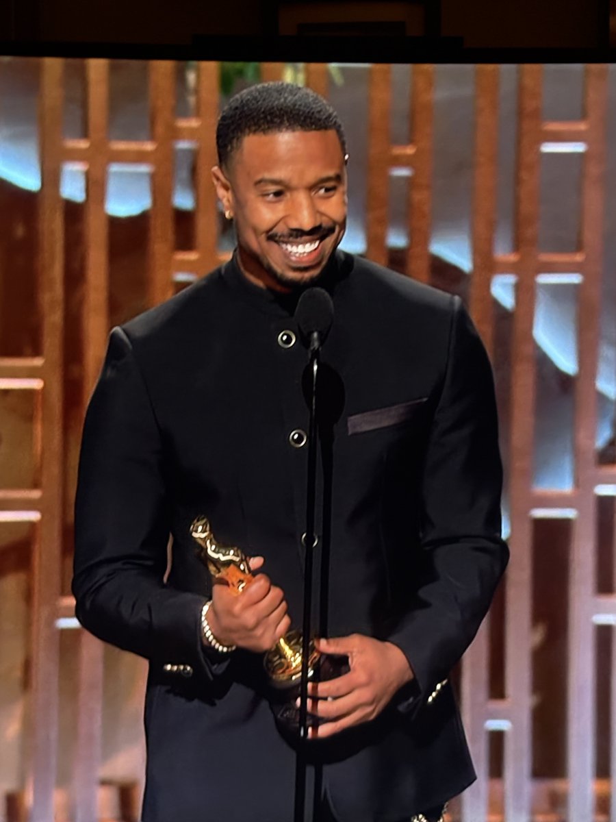 Lisa Garey 🇨🇦 tweet media