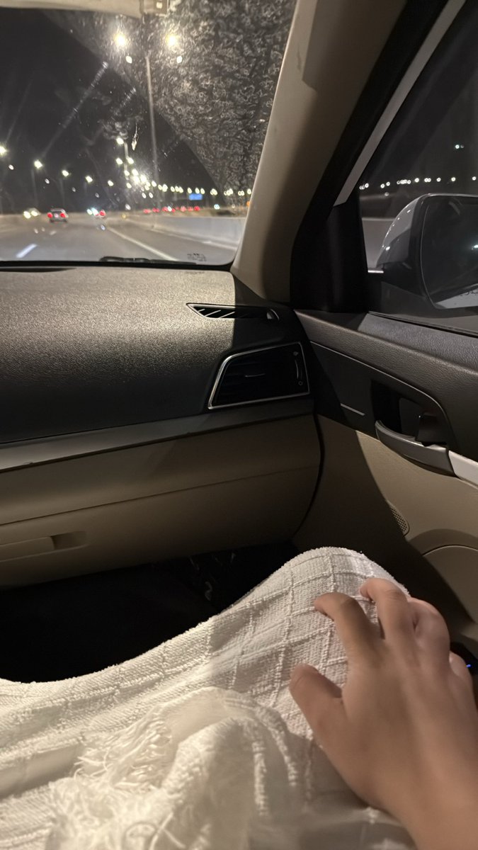 ccilu_'s tweet photo. عمره ليلة 27✨ https://t.co/RNWbptwFXZ