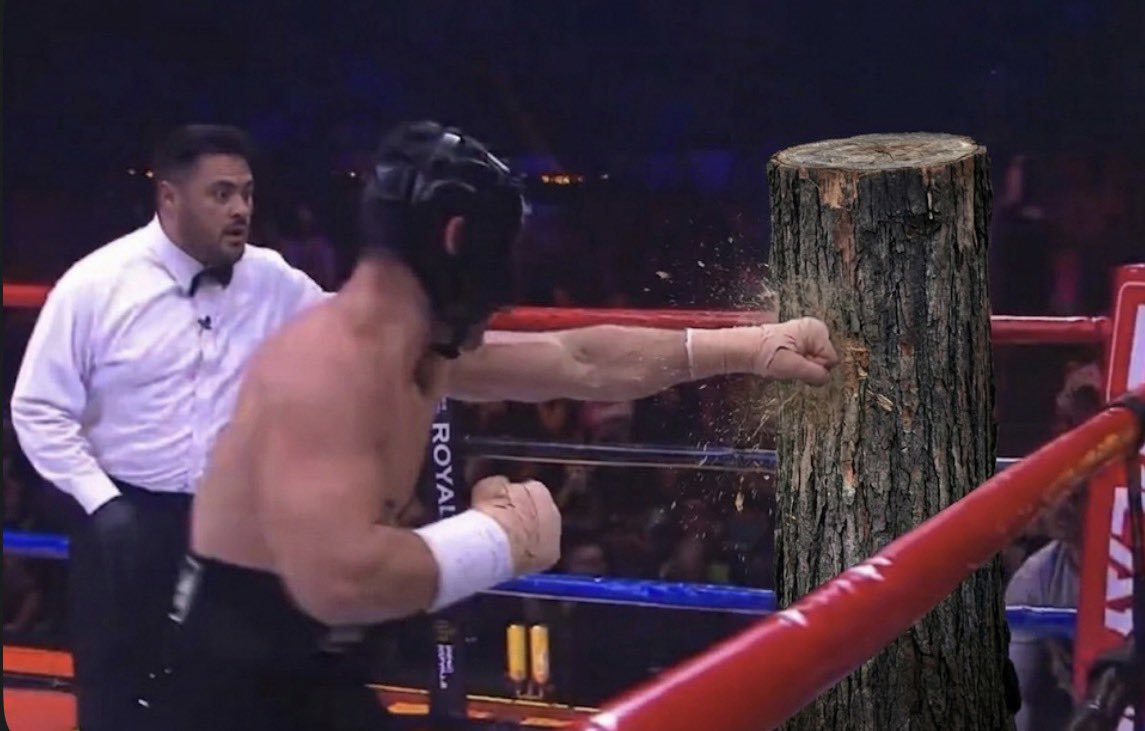 El Putrón boxeando #RingRoyale