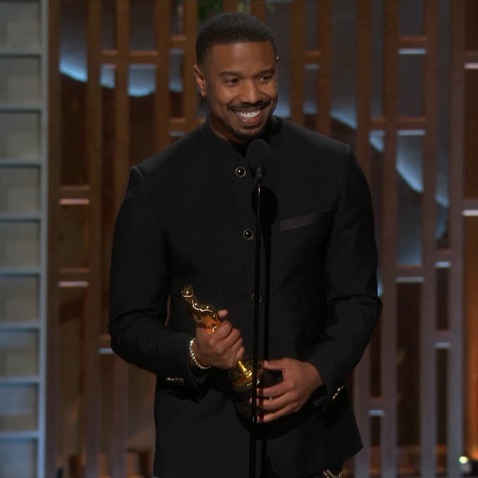 Toniemcee tweet media