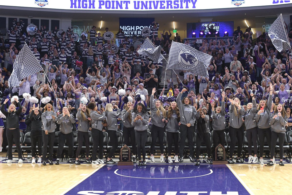 Michael Lindsay tweet media