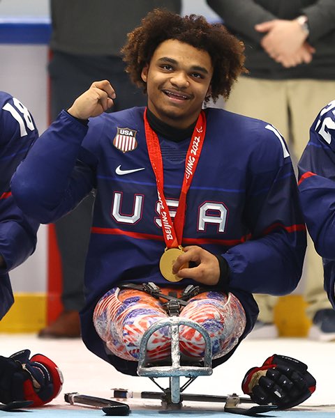 Anna Lulis tweet media