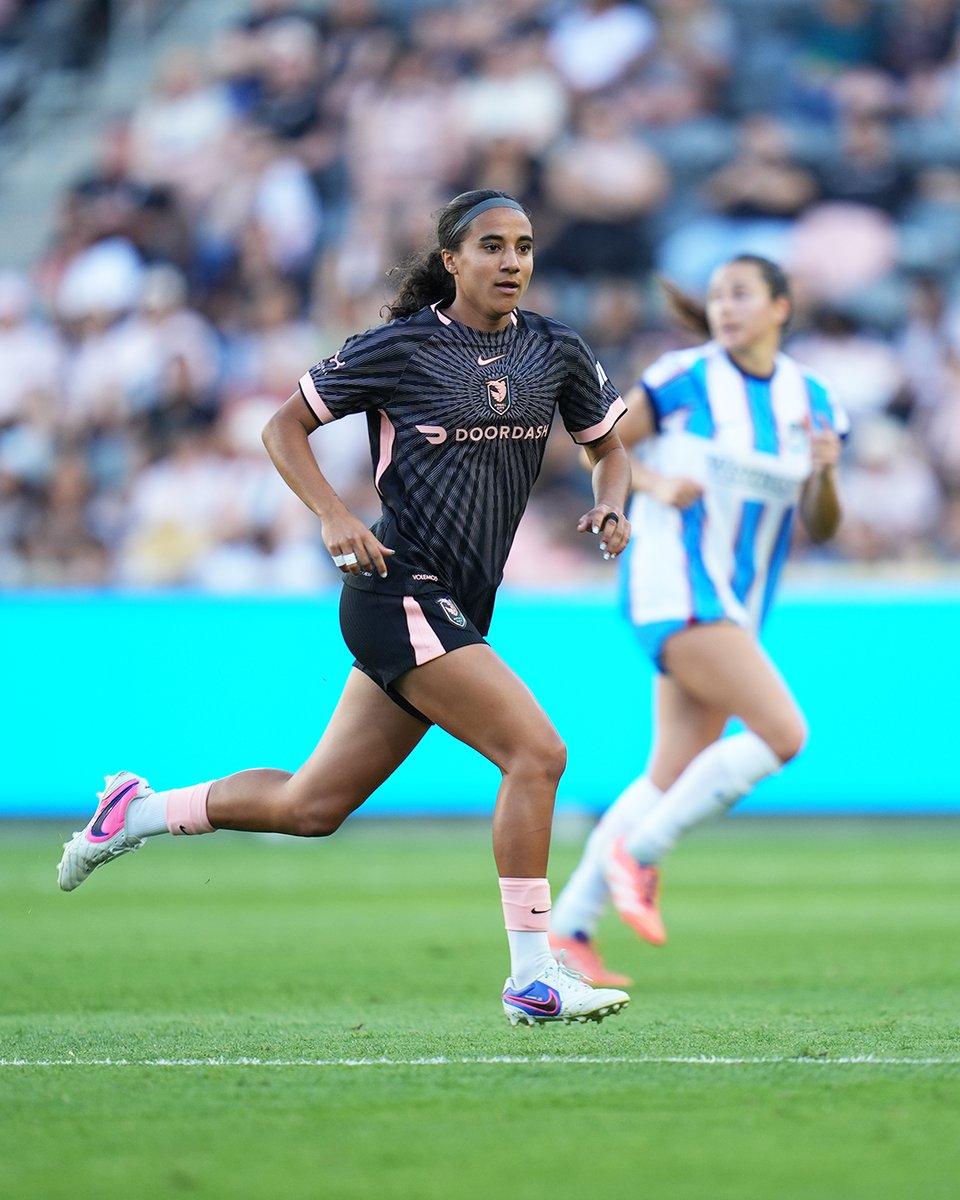 weareangelcity's tweet photo. Congratulations on your professional debut, Taylor Suarez! ๐ค https://t.co/3c6FaMZ3R9