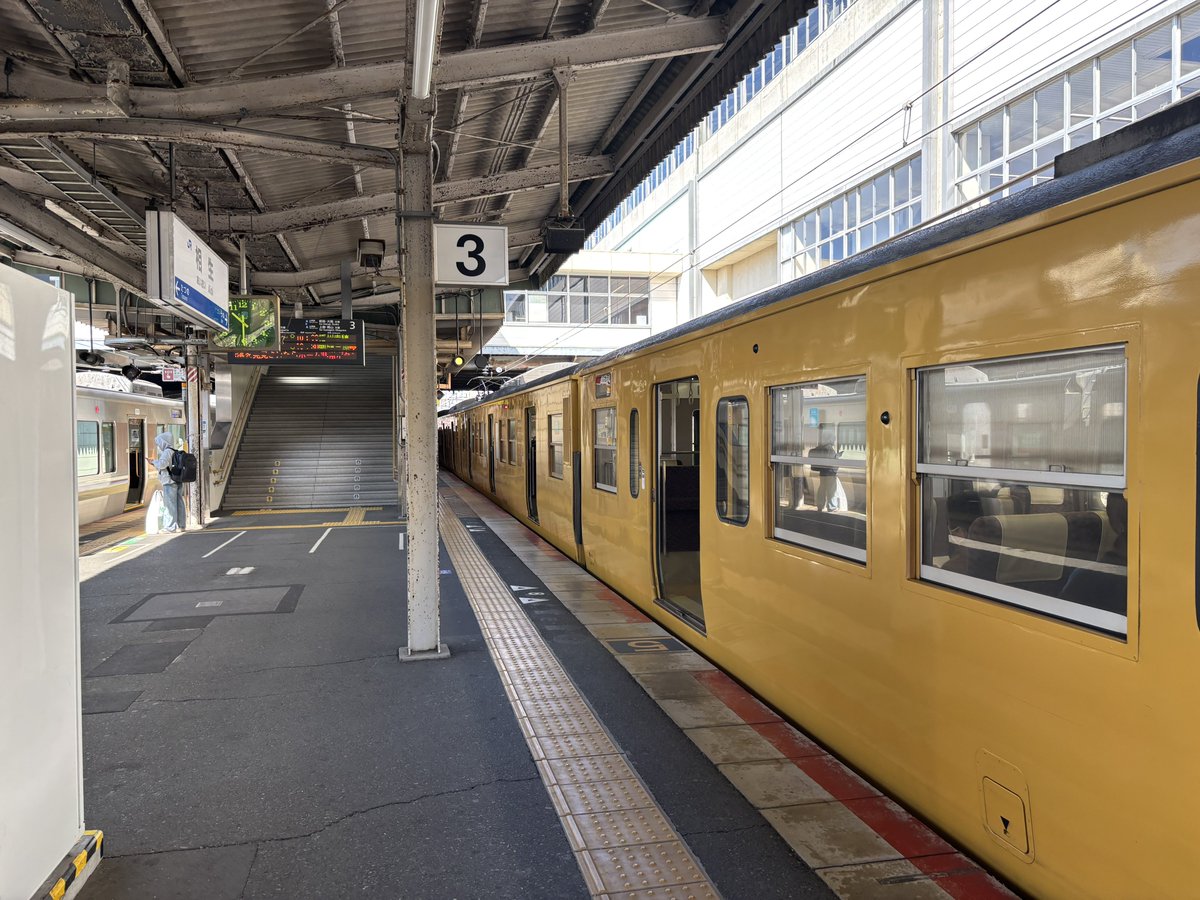 京都線民 tweet media